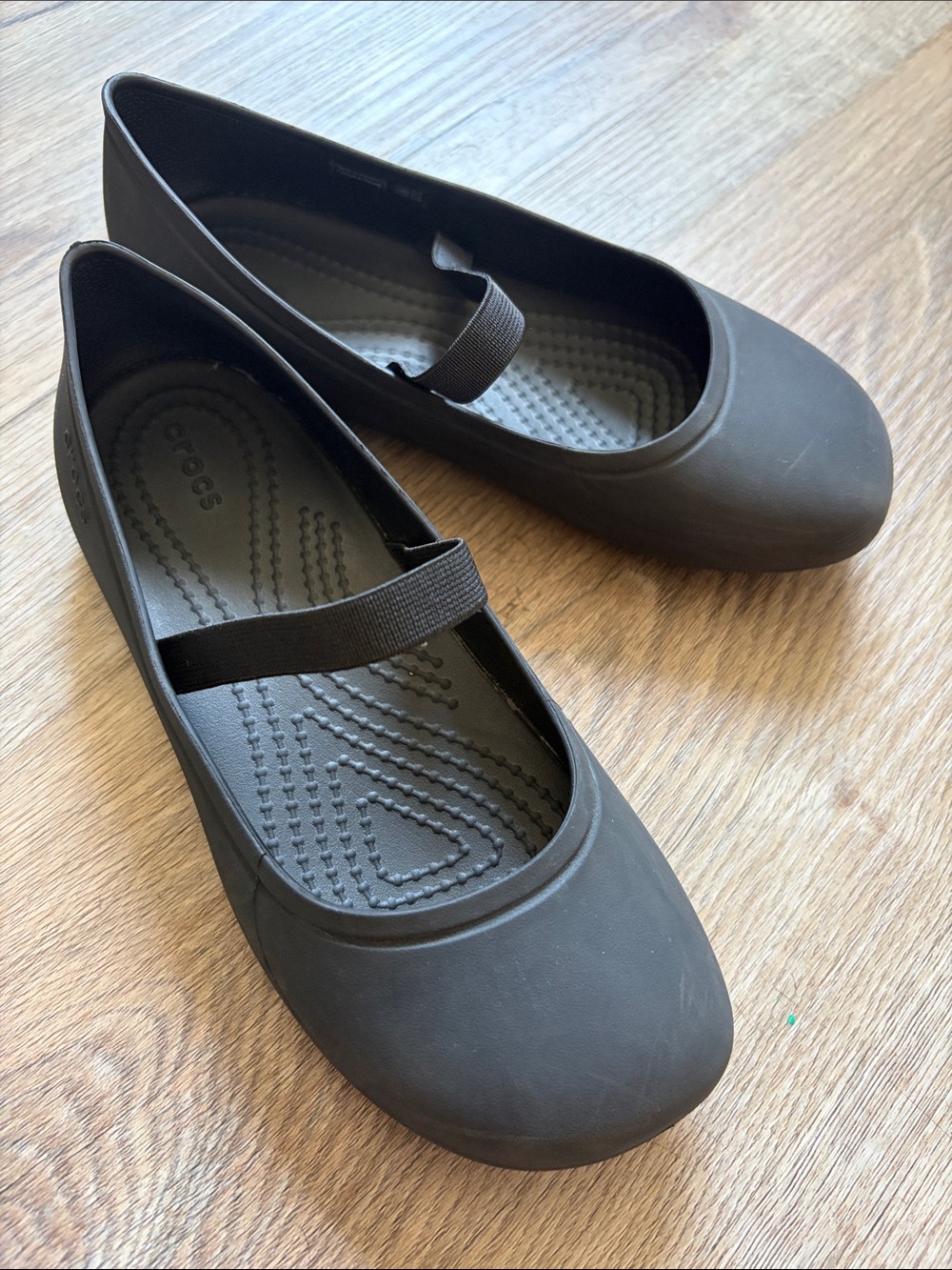 CROCS Ballet Flats with Elastic Strap